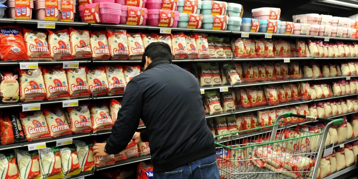 Ministra diz que nova safra pode reduzir preço do arroz