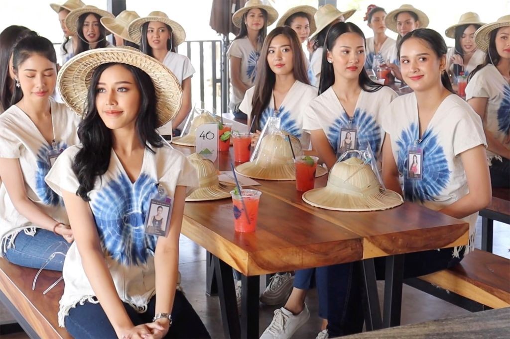 Ponte despenca com 30 candidatas durante transmissão ao vivo de miss Tailândia