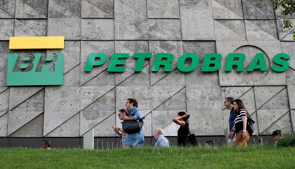 Petrobras aumenta gasolina em 8,2%, diesel em 6,2%, e gás de cozinha em 5,1%