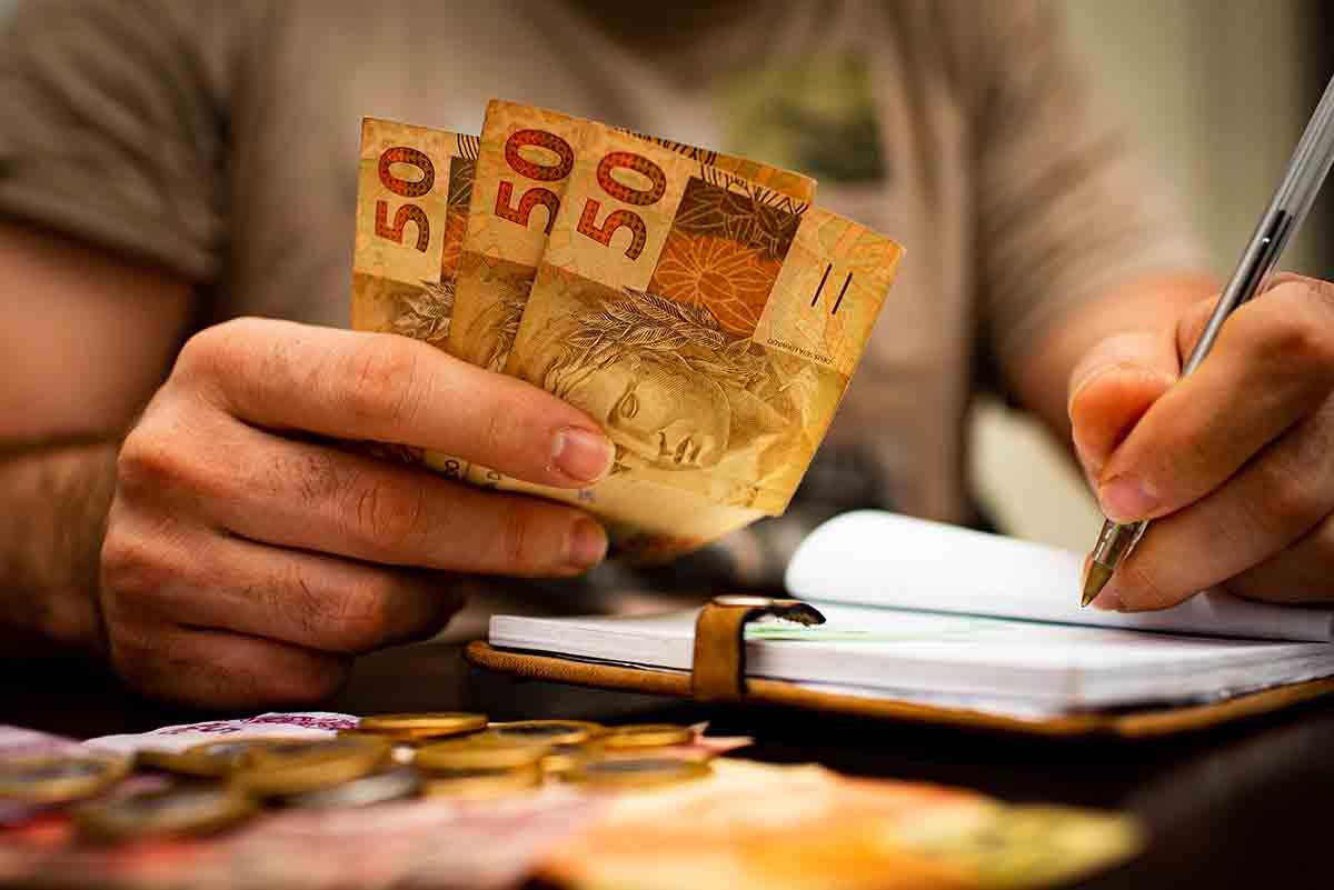 Governo barra novo cadastro para auxílio