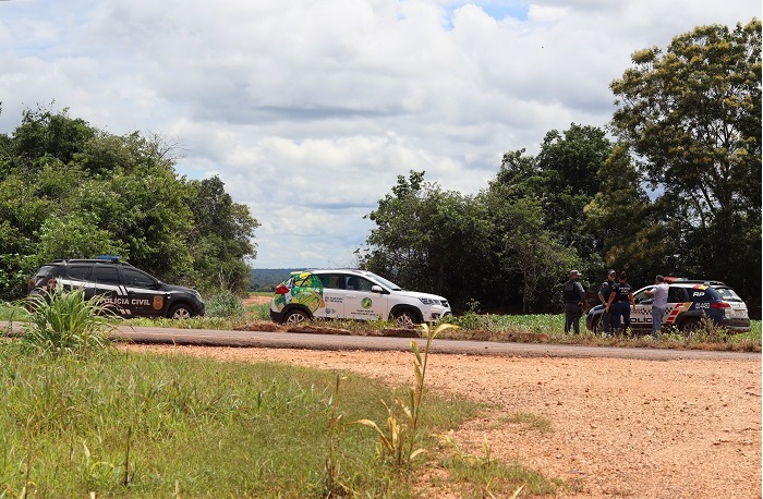 Neste sábado (26), homem é encontrado enforcado às margens da BR-242 - video