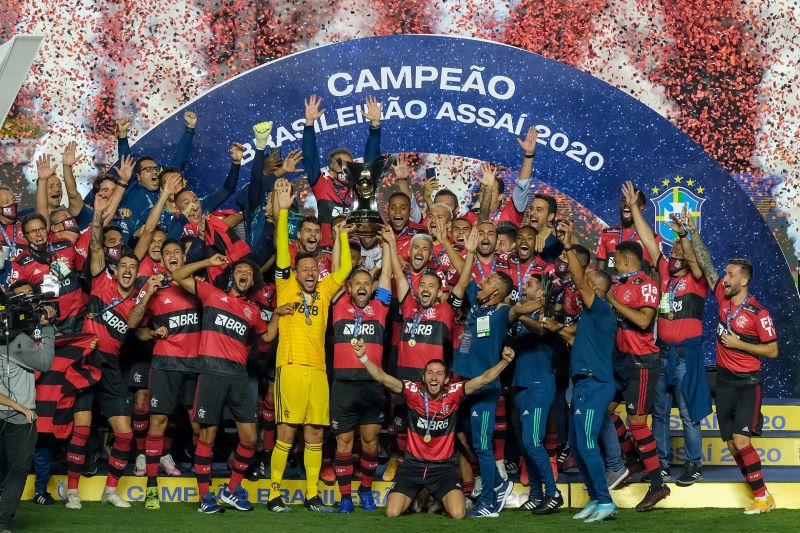 Com derrota, Flamengo é campeão do Brasileirão 2020-21