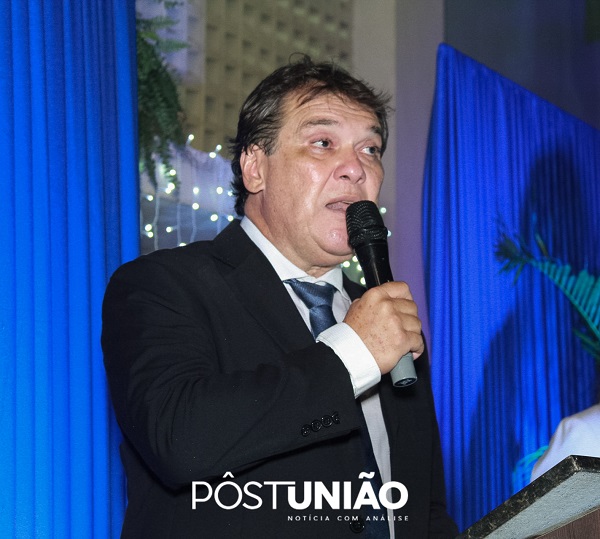 Gustavo Medeiros toma posse como prefeito de União (PI)