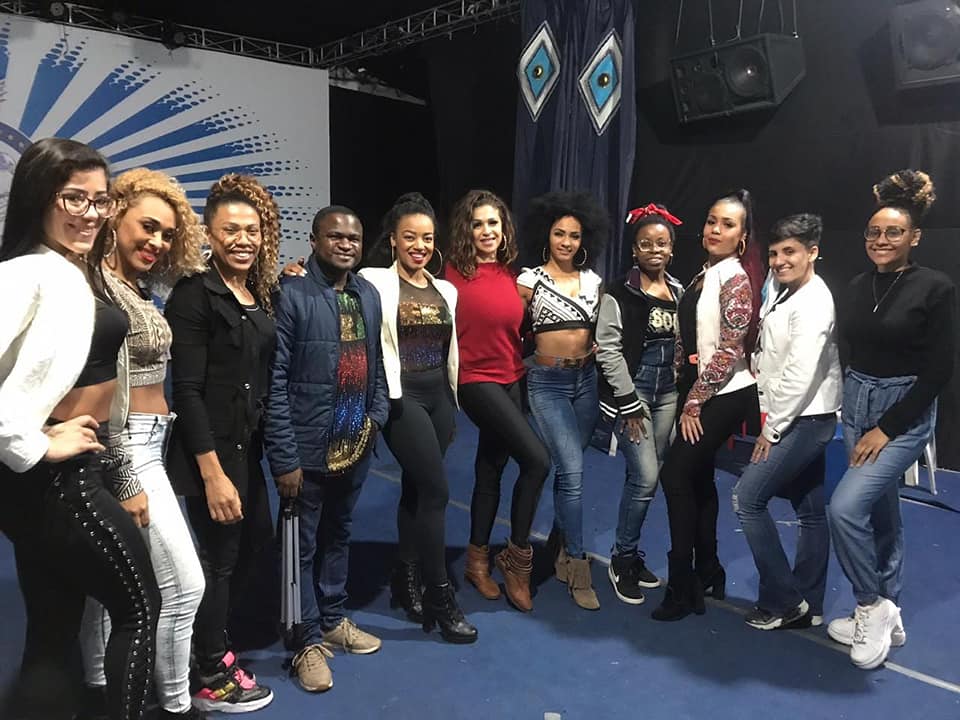 ESPETACULAR! CANDIDATAS A RAINHA FERAS ENSAIAM ENTRADA DE GALA E SAMBA NO PÉ NO FERIADO, E ESTÃO PRONTAS PARA A GRANDE FINAL NESTE DOMINGO (08)
