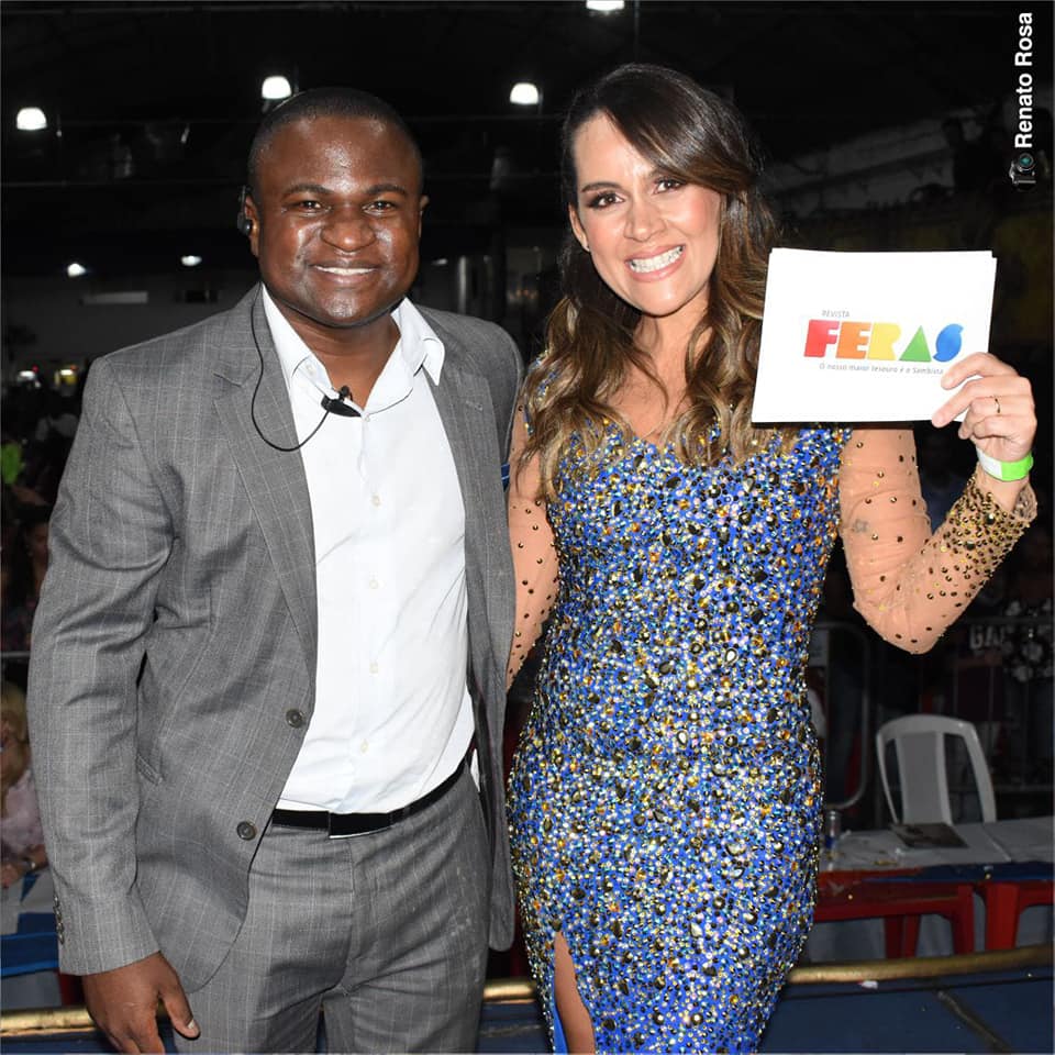 RENOVADA! MARIANA MELLO É OFICIALIZADA CERIMONIALISTA DOS EVENTOS DA REVISTA FERAS