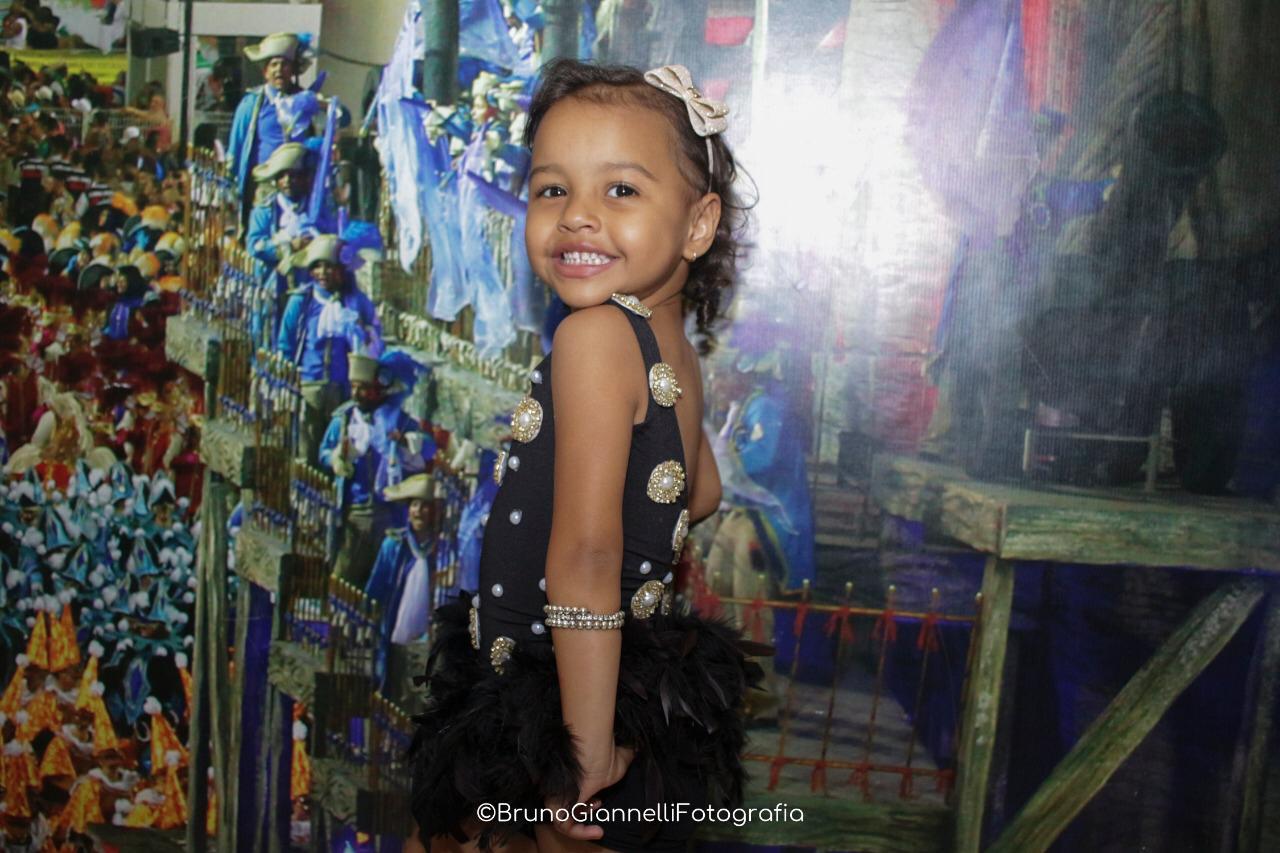 Como se fizesse poesia, ela Samba! Ágatha Aguiar, o novo olhar para o futuro do Carnaval
