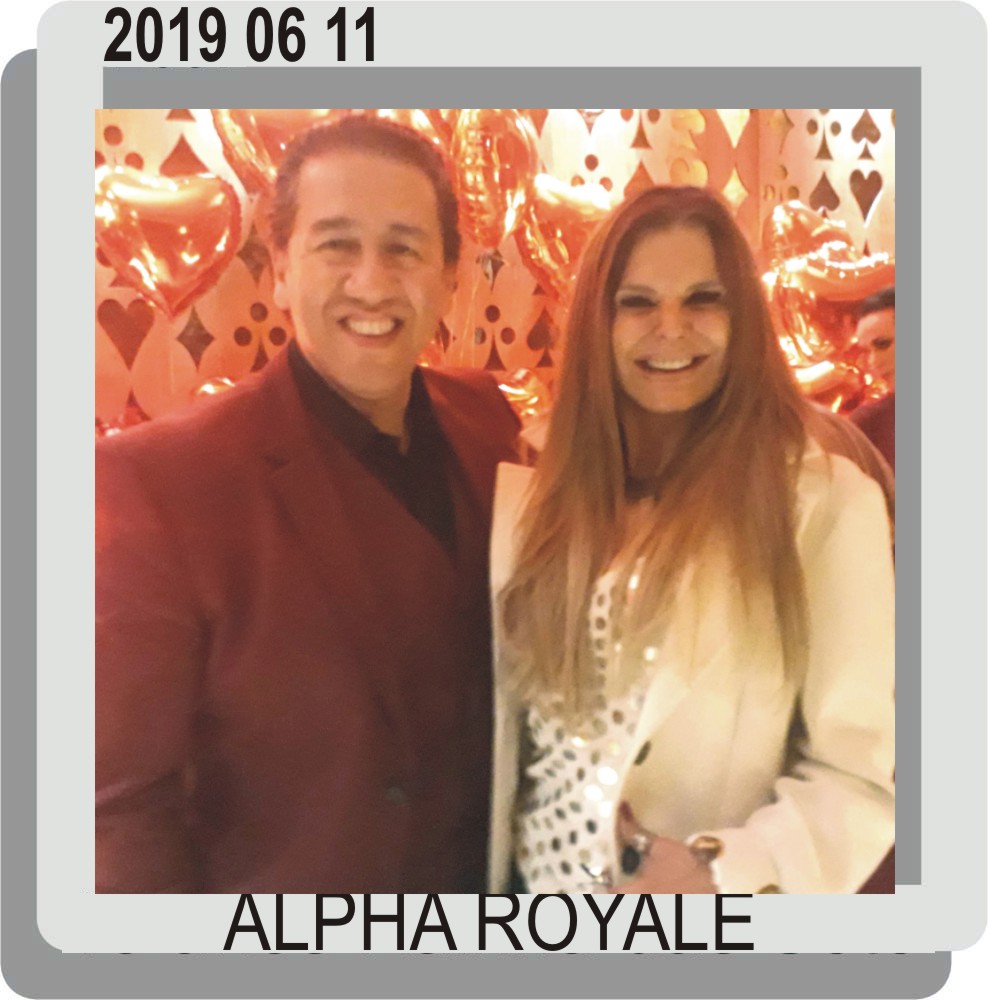 Alpha Royale