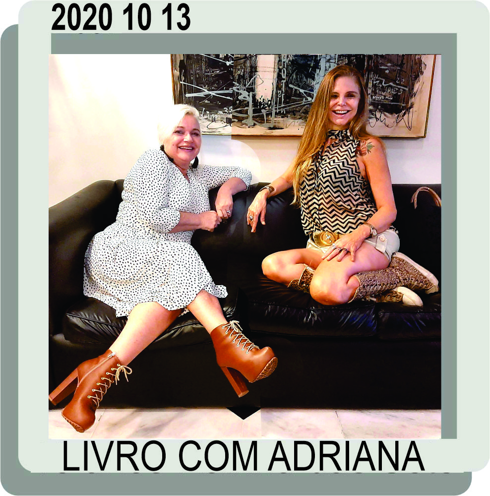 Livro com Adriana