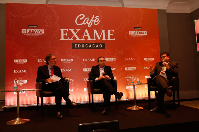 Como formar o engenheiro do futuro? Como formar o engenheiro do futuro?