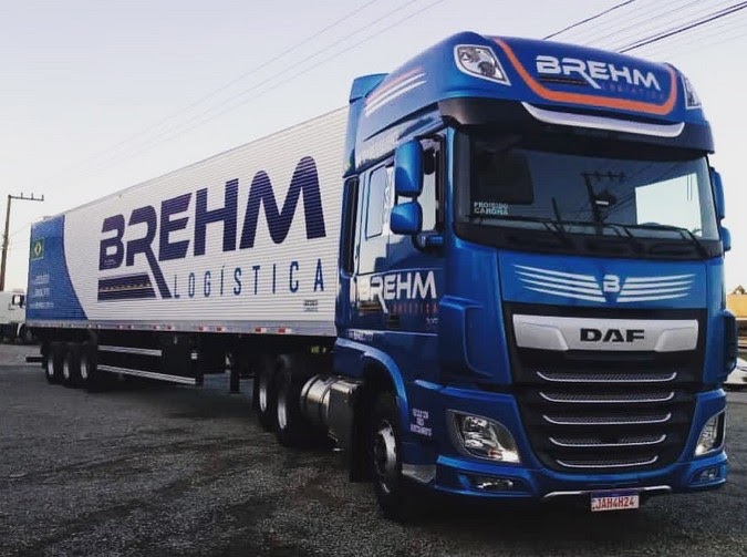 Brehm Logística abre vagas para motoristas carreteiros