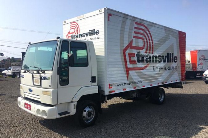 Transville Transportes acaba de abrir vagas para motorista, CNH C
